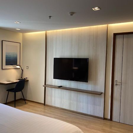 The Quarter Phromphong By Uhg Hotel Bangkok Exterior foto