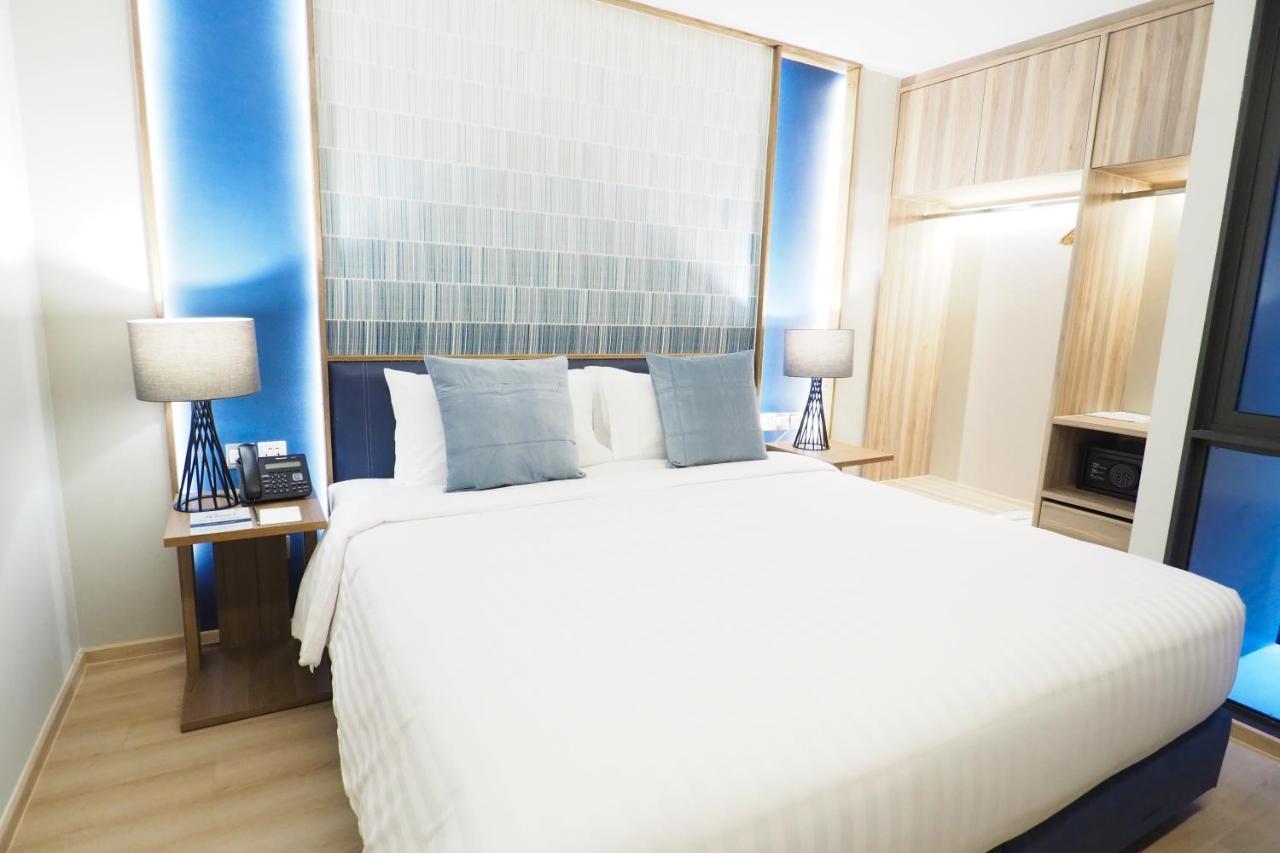 The Quarter Phromphong By Uhg Hotel Bangkok Exterior foto