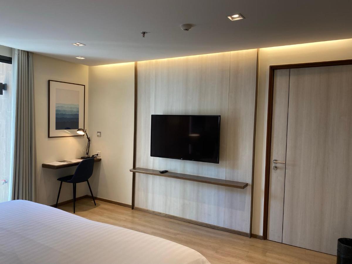 The Quarter Phromphong By Uhg Hotel Bangkok Exterior foto